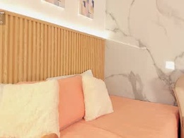 Most Recent Photo of mia_mystic_