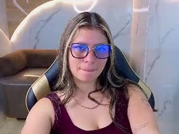 Most Recent Photo of miaa_cn