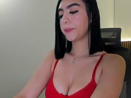 Most Recent Photo of miafoxvg
