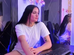 Most Recent Photo of micheell_moon