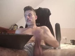 Most Recent Photo of miguel_kink