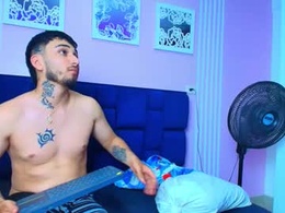 Most Recent Photo of miha_lian