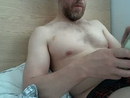 Most Recent Photo of mikaelagf