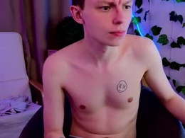 Most Recent Photo of mikki_s1ave