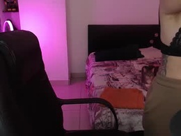 Most Recent Photo of mila_phoenix