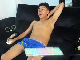 Most Recent Photo of miles_moralesxxx