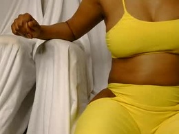 Most Recent Photo of misspetitee
