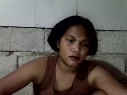 Most Recent Photo of mommyyang25