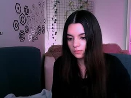 Most Recent Photo of monalove_