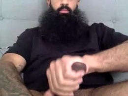 Most Recent Photo of monkk___