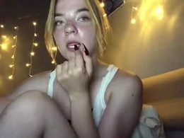 Most Recent Photo of moon_hypnose