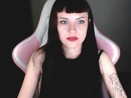 Most Recent Photo of moon_velvet