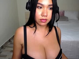 Most Recent Photo of moondaylove