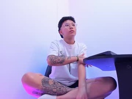 Most Recent Photo of moonkitty_
