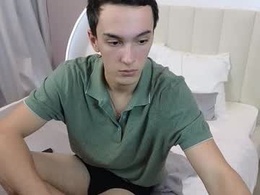 Most Recent Photo of moonlinskinn