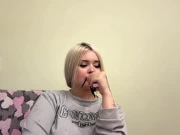 Most Recent Photo of moonluvv3