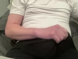 Most Recent Photo of mrgummybear18