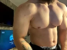 Most Recent Photo of muscularjuggler