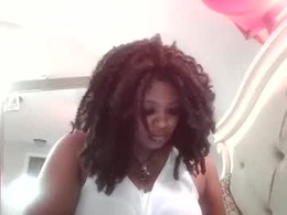 Most Recent Photo of myamedusa