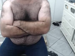 Most Recent Photo of mysterbearmg