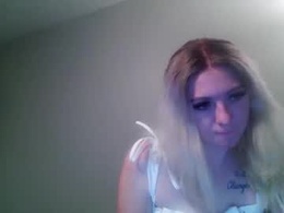 Most Recent Photo of mysticalraina25