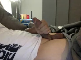Most Recent Photo of n240rb26dett
