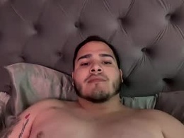 Most Recent Photo of n_hou
