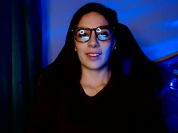 Most Recent Photo of nadia_r1