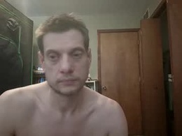 Most Recent Photo of nakedcav