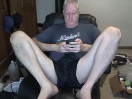 Most Recent Photo of nakedilmale