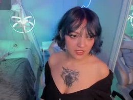 Most Recent Photo of naomy_colliins