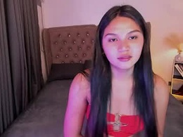 Most Recent Photo of narisa_ehlia