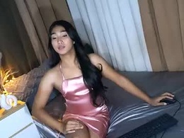 Most Recent Photo of nathaliemoores