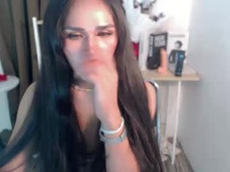 Most Recent Photo of nattayah