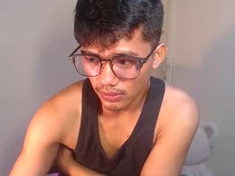 Most Recent Photo of naughtyjosh_