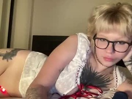 Most Recent Photo of naughtylayla666
