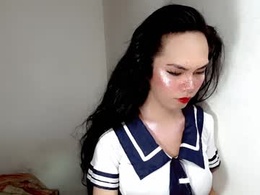 Most Recent Photo of naughtypetiteangel