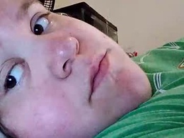 Most Recent Photo of naughtyslut2086