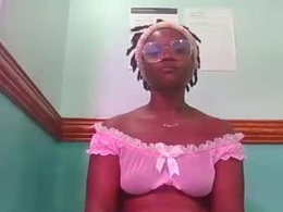 Most Recent Photo of nellydarkchocolate