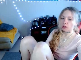 Most Recent Photo of nica_kawaii