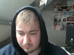 Most Recent Photo of nickjoe2323