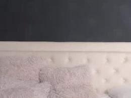 Most Recent Photo of nicoleversus