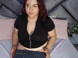 Most Recent Photo of nicolle_frox