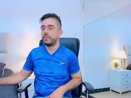 Most Recent Photo of nicosaint_