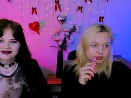 Most Recent Photo of nikki_kiss_