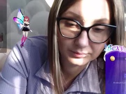 Most Recent Photo of nikkikiss___