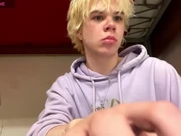 Most Recent Photo of nikolasbucks