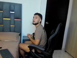 Most Recent Photo of noah_corvelle