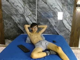 Most Recent Photo of noahwalker__