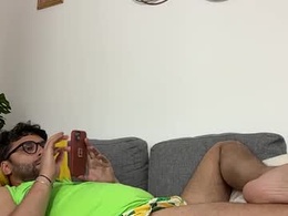 Most Recent Photo of noirboyboy